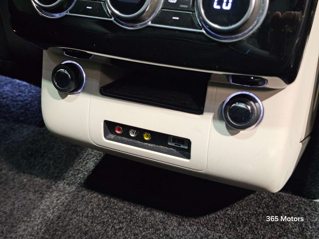 Land Rover Range Rover Range Rover Vogue Tdv6 White #19
