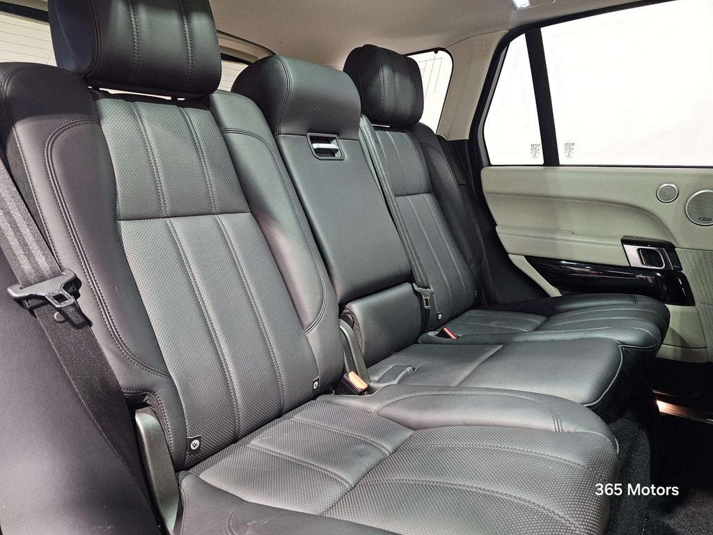 Land Rover Range Rover Range Rover Vogue Tdv6 White #11