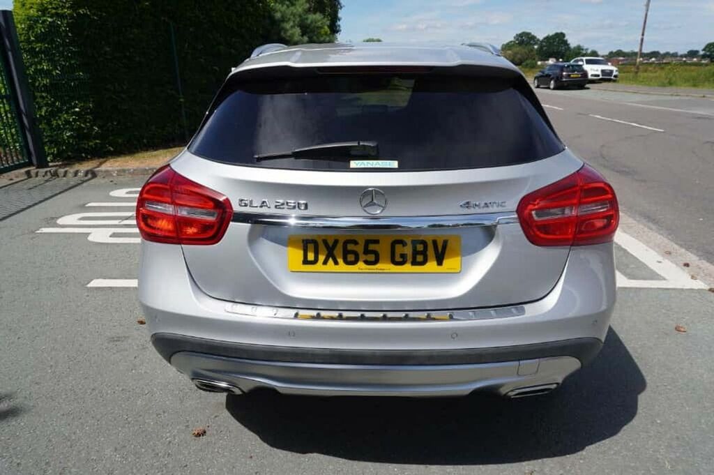 Mercedes-Benz GLA Class 250 4Matic...only 19233 Miles Silver #6