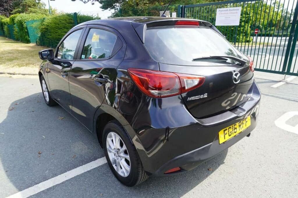 Mazda 2 D Se-l Black #5