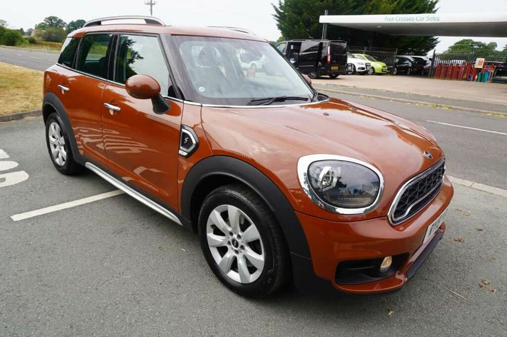 Mini Countryman Cooper S Classic 33635 Miles Brown
