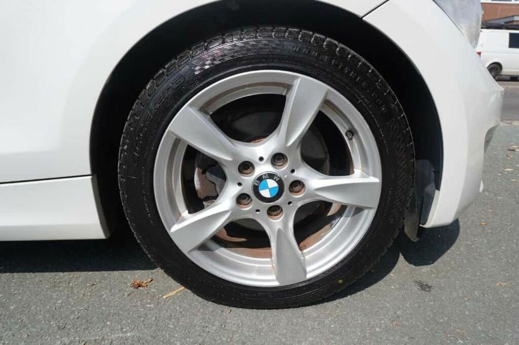 BMW 1 Series 2.0 118D Blue #15