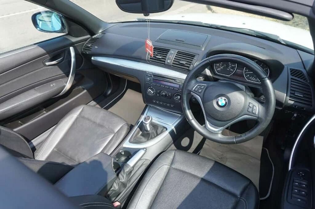 BMW 1 Series 2.0 118D Blue #26