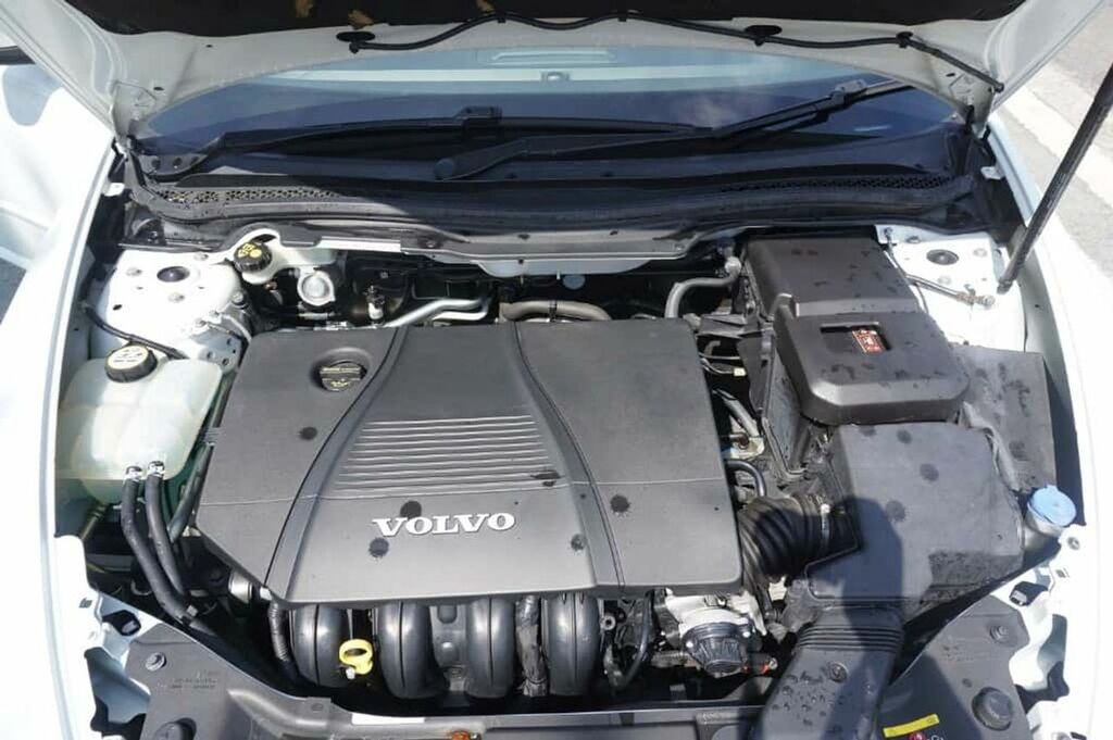 Volvo V50 R Design Edition Silver #20