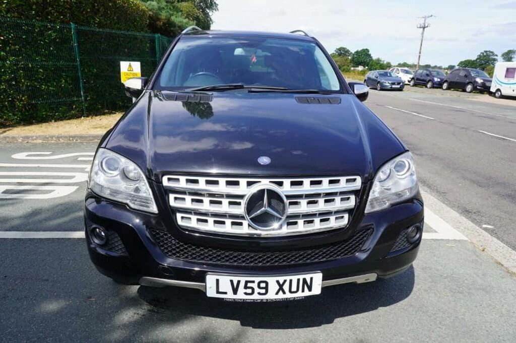 Mercedes-Benz M Class Ml300 Cdi Blueefficiency Sport Black #2