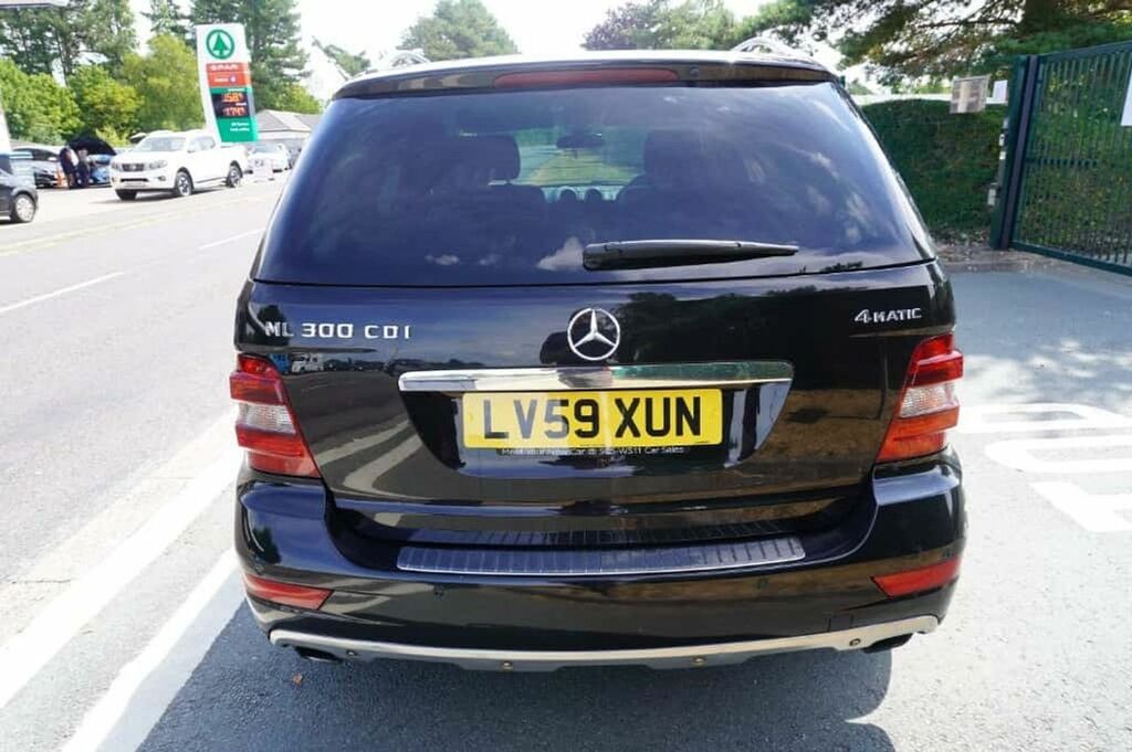 Mercedes-Benz M Class Ml300 Cdi Blueefficiency Sport Black #6