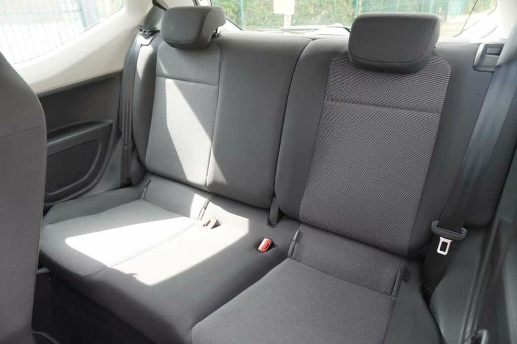 Volkswagen Up Hatchback Asg Silver #12