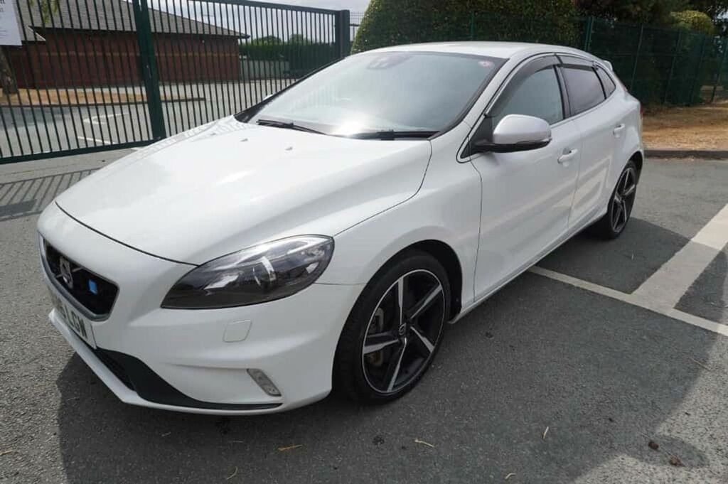 Volvo V40 R Design T5 2.0 12412 Miles White #3