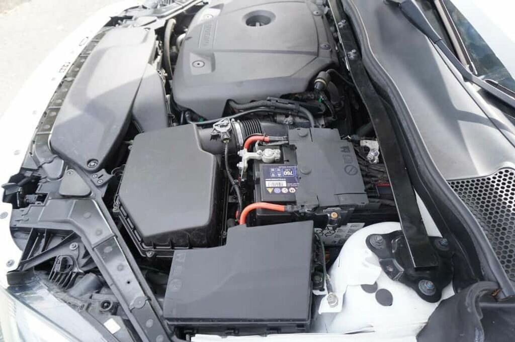 Volvo V40 D4 R-design Lux Nav Winter Packpark Cameradrive Black #29
