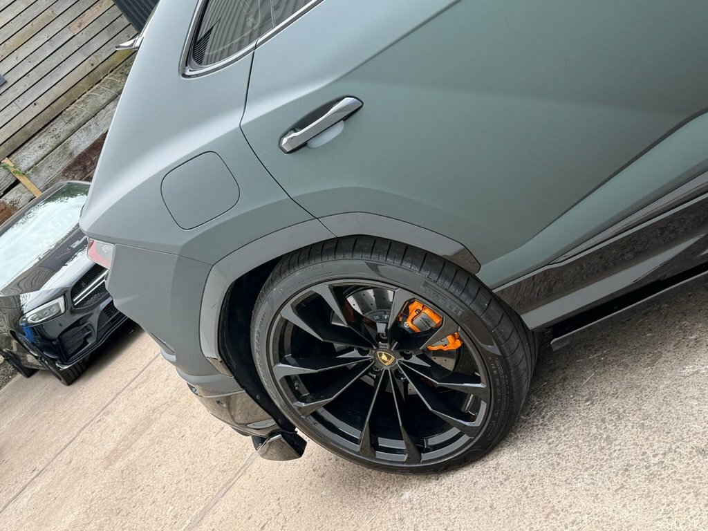 Lamborghini Urus Petrol GN71ASV Black #6