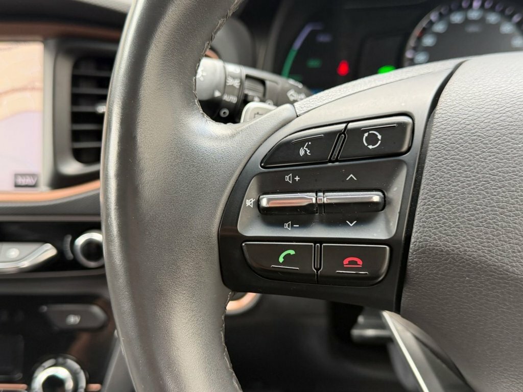 Hyundai Ioniq H-gdi Premium Se Hatchback Black #15