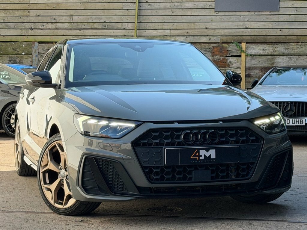 Audi A1 1.5 Tfsi 35 S Line Contrast Edition Sportback YK20WFL Grey #3