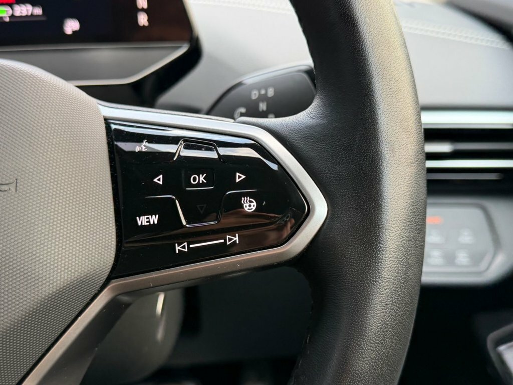 Volkswagen ID.5 150Kw Tech Pro Performance 77Kwh Blue #31
