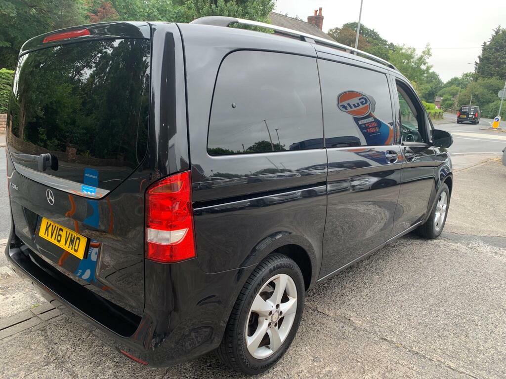 Mercedes-Benz V Class 2.2 V220d Se Mpv KV16VMO Black #4