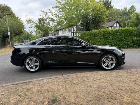 Audi A5 1.4 Tfsi S Black #5