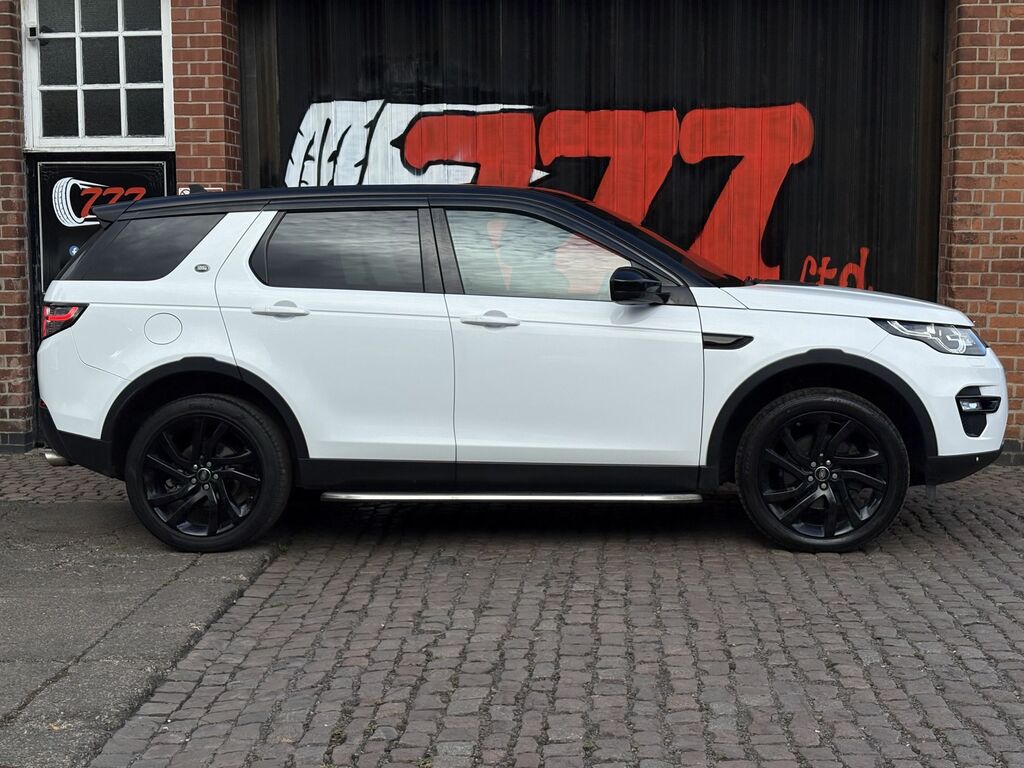 Land Rover Discovery Sport 2016 2.0 Td4 Hse Black Suv 4Wd Eur Black #2
