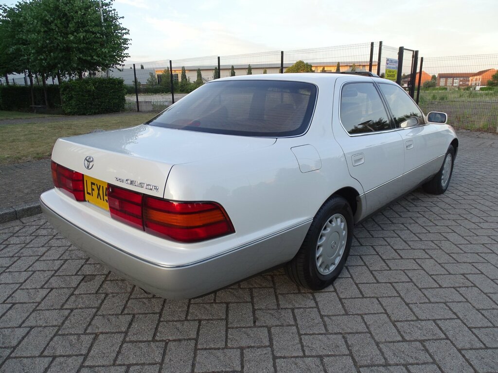 Lexus LS 4.0 V8 White #6