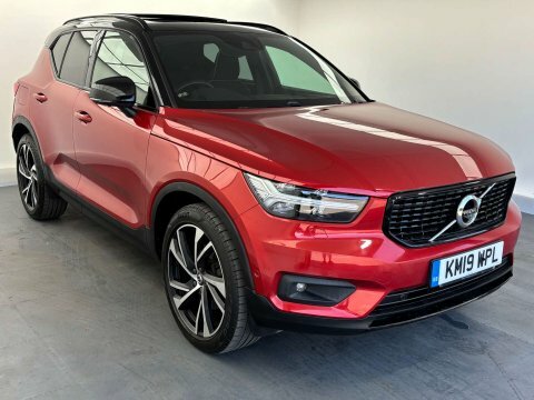 Volvo XC40 2.0 Xc40 R-design KM19WPL Red #3