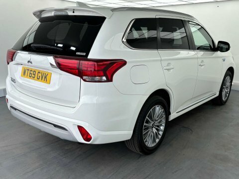 Mitsubishi Outlander 2.4 Outlander Dynamic White #4
