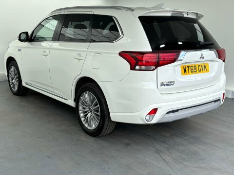 Mitsubishi Outlander 2.4 Outlander Dynamic White #6