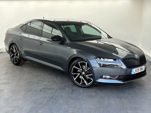 Skoda Superb 1.5 Superb Sportline Grey