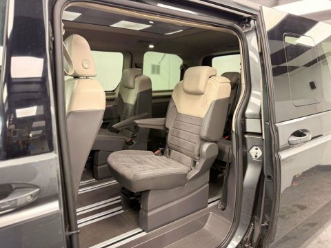 Volkswagen Multivan Life 1.4 Tsi Ehybrid 218Ps Dsg 7 Seat Black #66