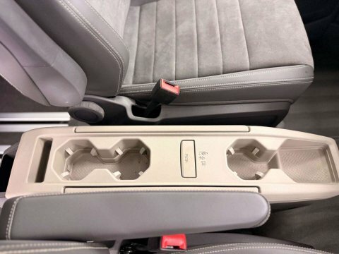 Volkswagen Multivan Life 1.4 Tsi Ehybrid 218Ps Dsg 7 Seat Black #55