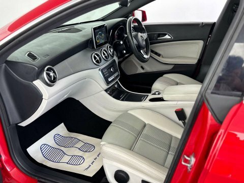 Mercedes-Benz CLA Class 2L Amg Line White #34