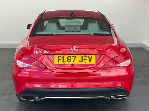 Mercedes-Benz CLA Class 1.6 Cla 180 Red #3