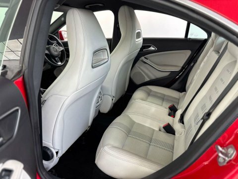 Mercedes-Benz CLA Class 2L Amg Line White #37