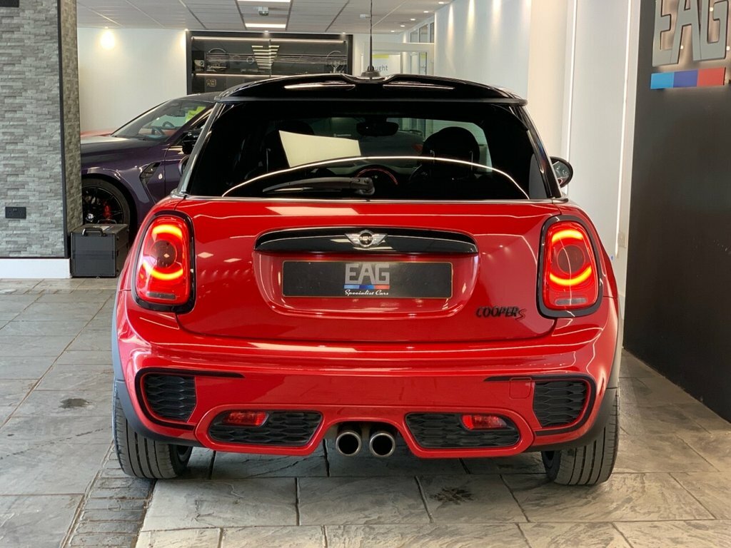 Mini Hatch 2L Cooper S Red #5