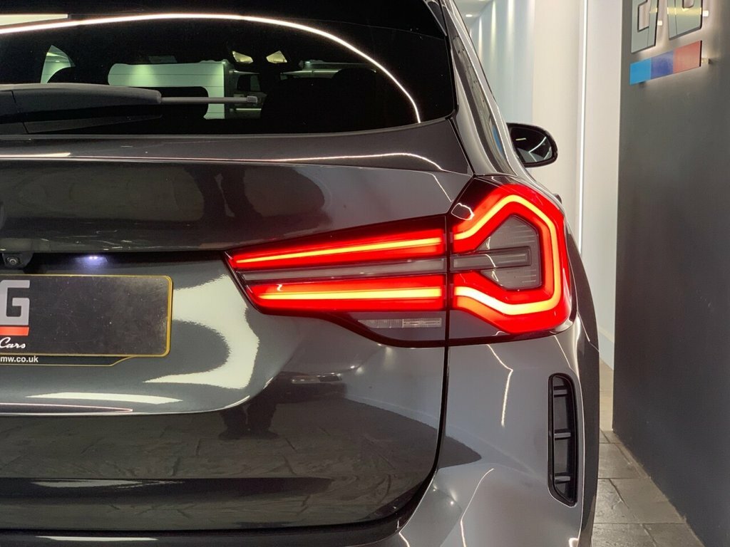 BMW X3 Xdrive20i Mht M Sport Step White #9