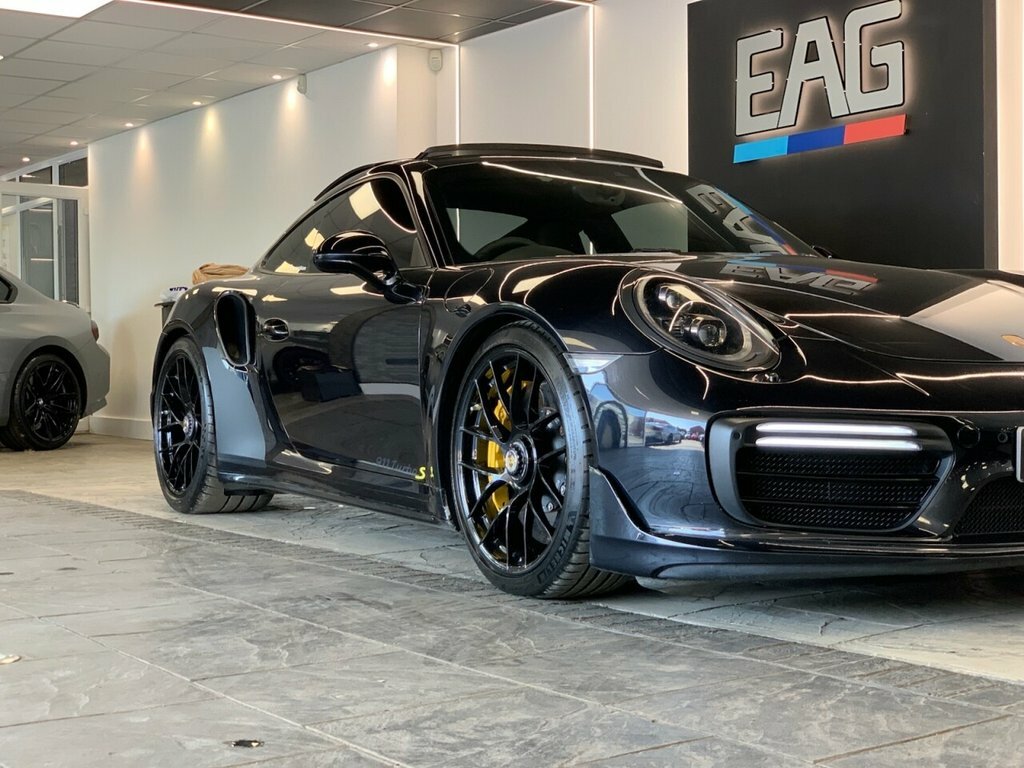 Porsche 911 3.8L 991 Turbo S Black #6
