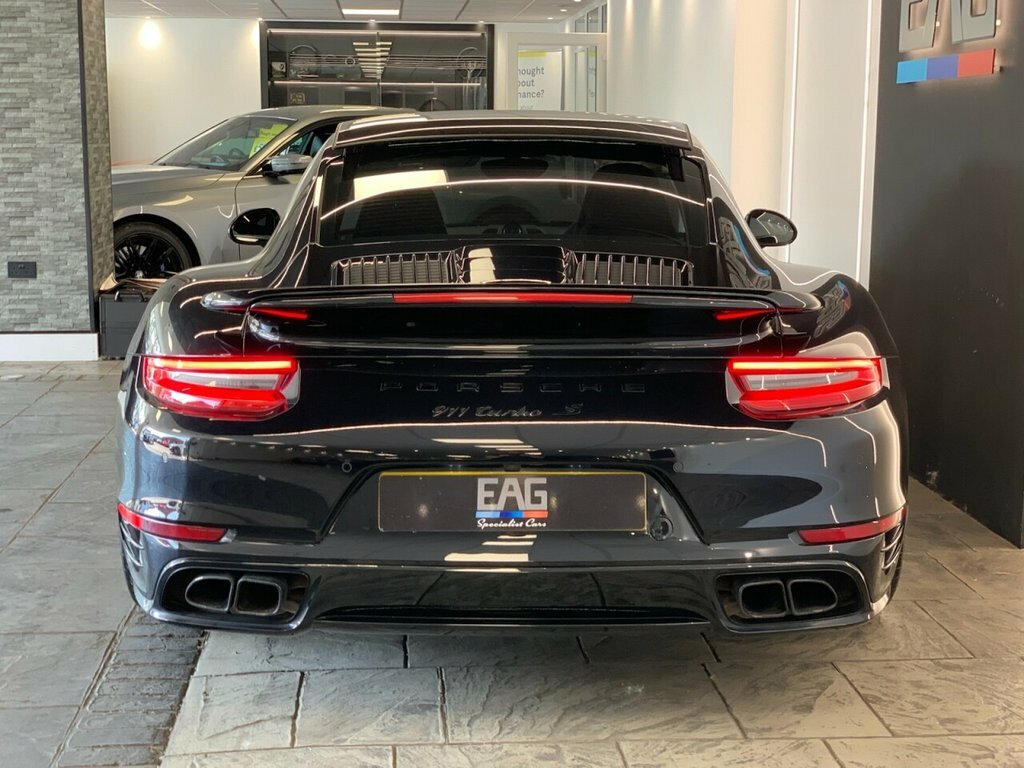 Porsche 911 3.8L 991 Turbo S Black #5