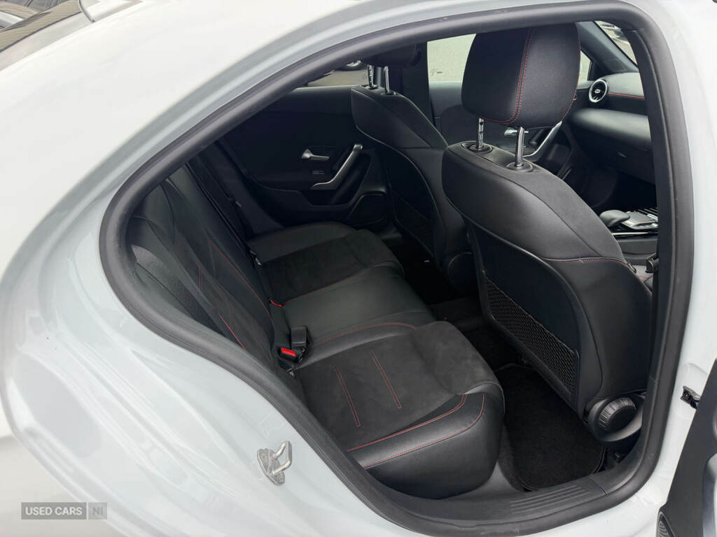 Mercedes-Benz A Class A220d Amg Line Executive WF21YGU White #2
