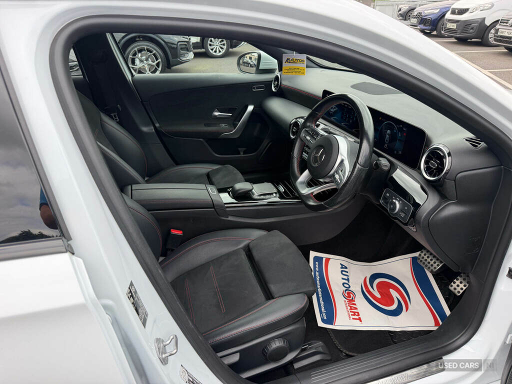 Mercedes-Benz A Class A220d Amg Line Executive WF21YGU White #5