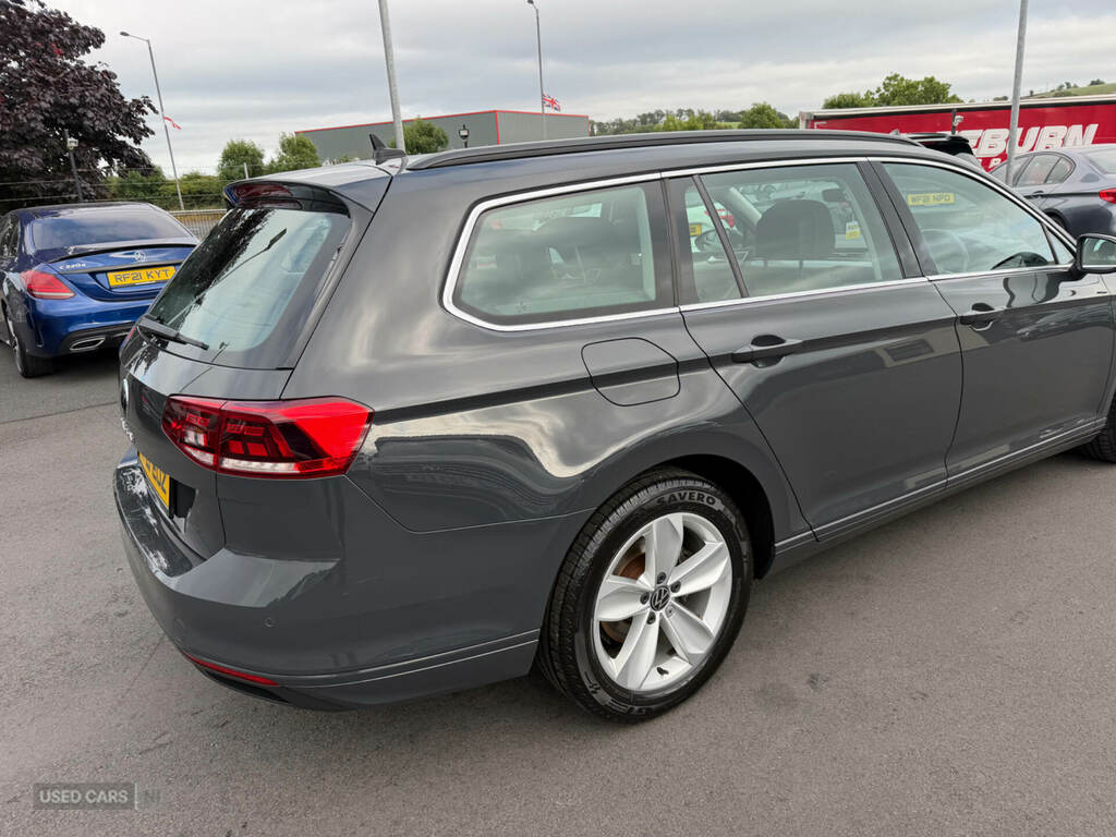 Volkswagen Passat 2.0 Tdi Evo Scr Se Nav Dsg VF21EOZ Grey #3