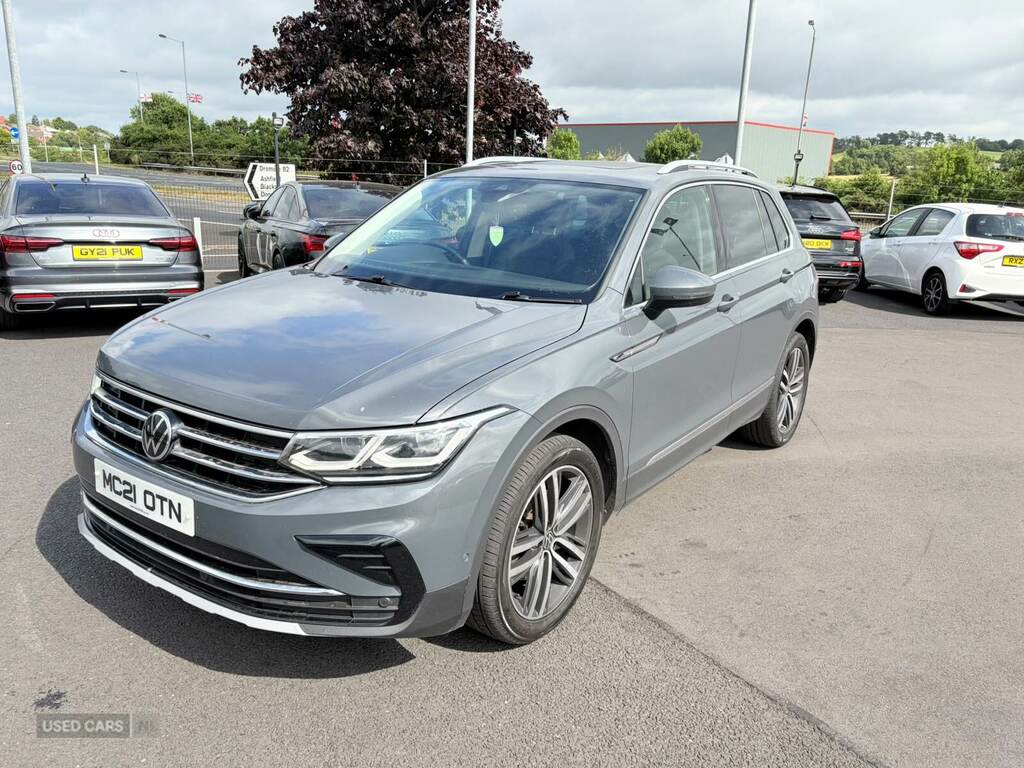 Volkswagen Tiguan 1.5 Tsi 150 Elegance Dsg Grey #2