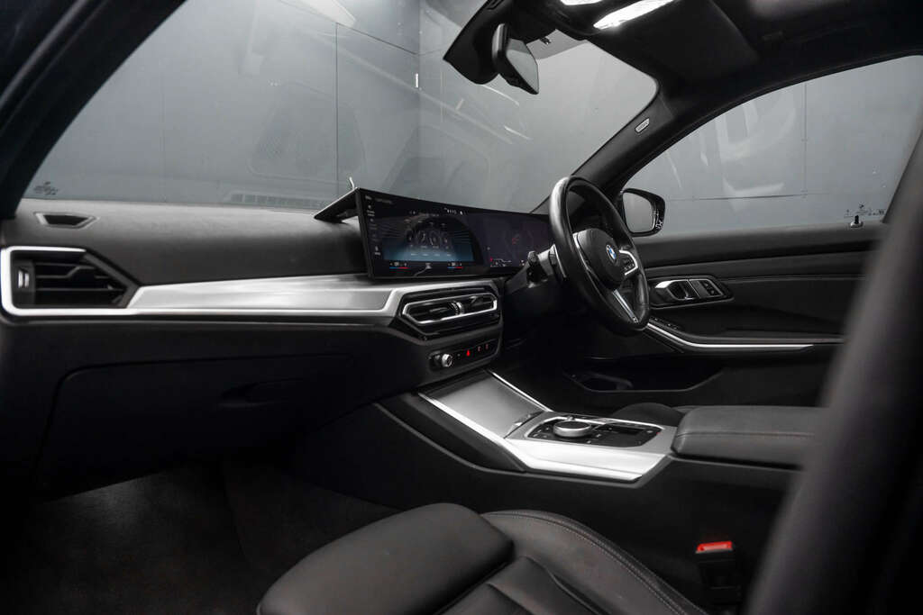 BMW 3 Series M Sport Mhev RJ72OTA #2