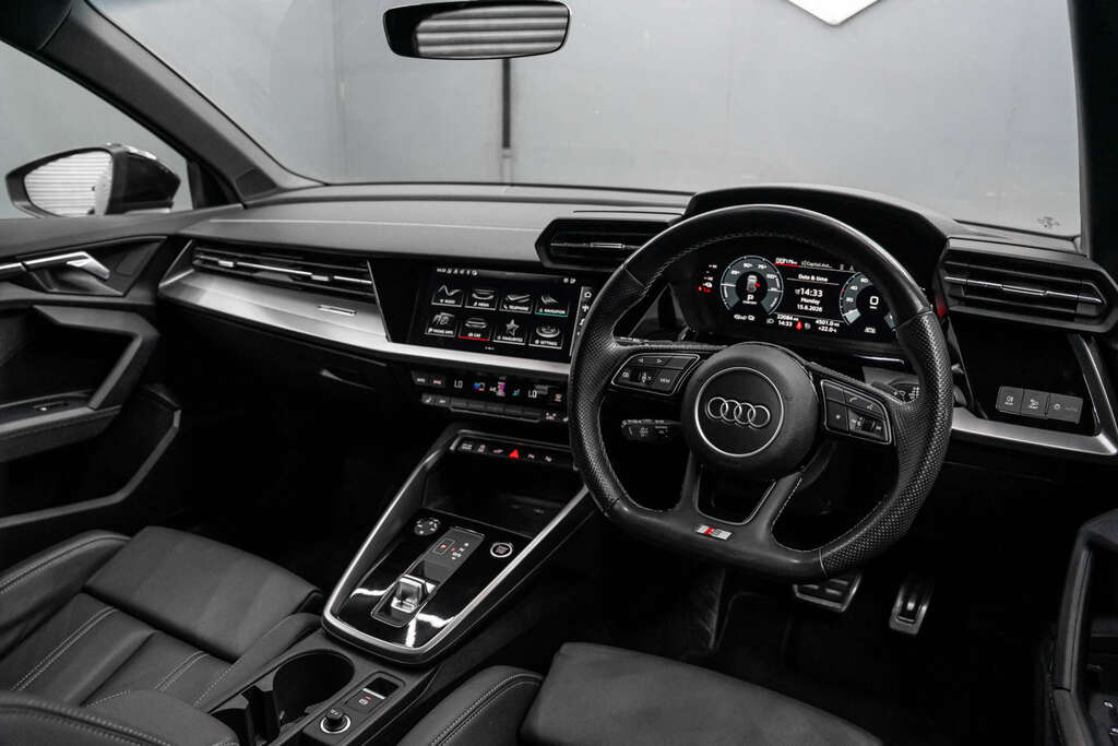 Audi A3 Sportback 40 Tfsi S Line E SM23UPC #2