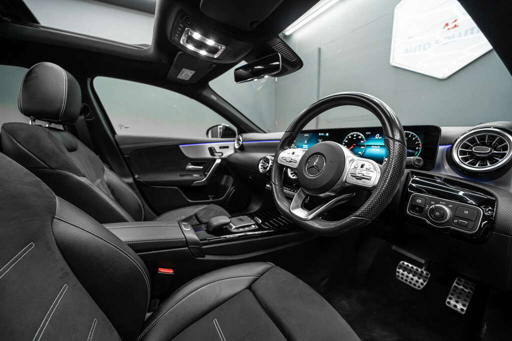 Mercedes-Benz A Class Amg Line Premium E #4