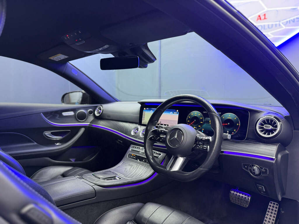 Mercedes-Benz E Class Amg Line Premium D #2