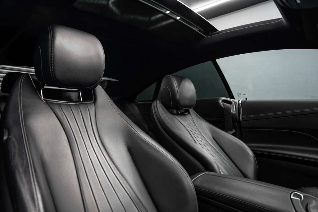 Mercedes-Benz E Class Amg Line Night Edition Premium Black #6