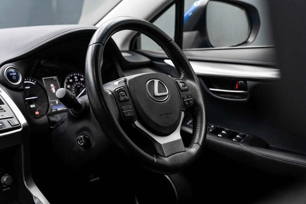 Lexus NX Luxury Cvt 4Wd  #2
