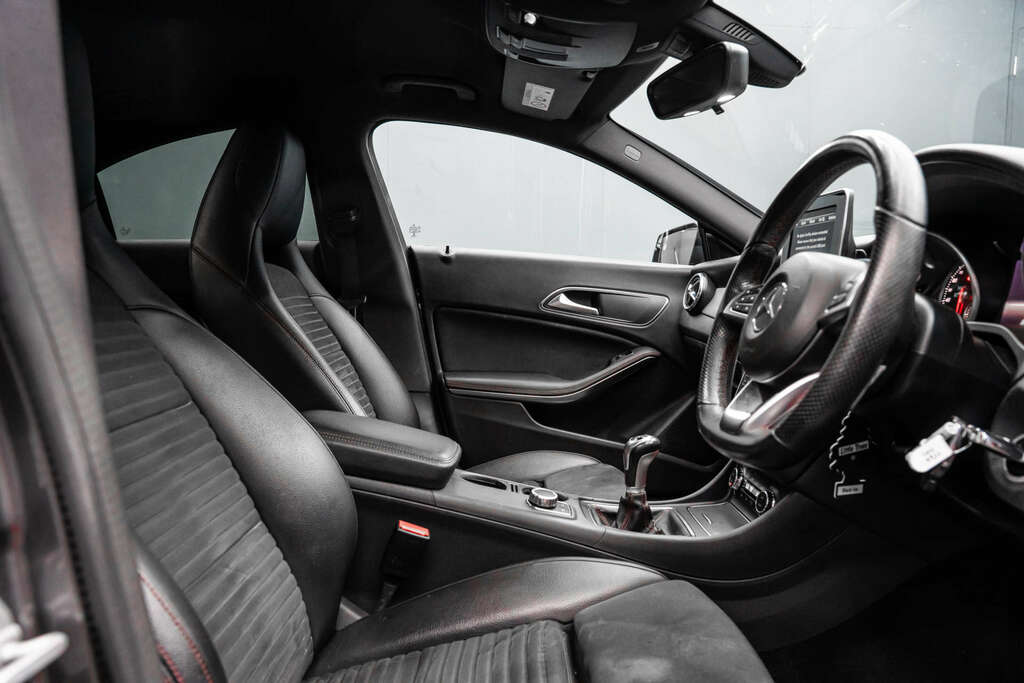 Mercedes-Benz CLA Class Cla 220 D Sport Grey #26