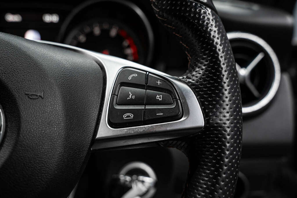 Mercedes-Benz CLA Class Cla 220 D Sport Grey #31