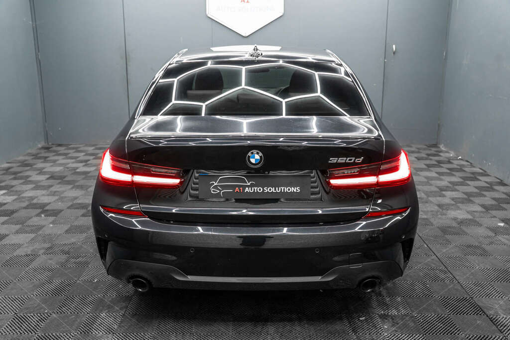 BMW 3 Series M Sport YB69YJZ #3