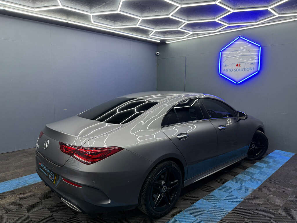 Mercedes-Benz 250 A E Amg Line Premium Plus Black #10