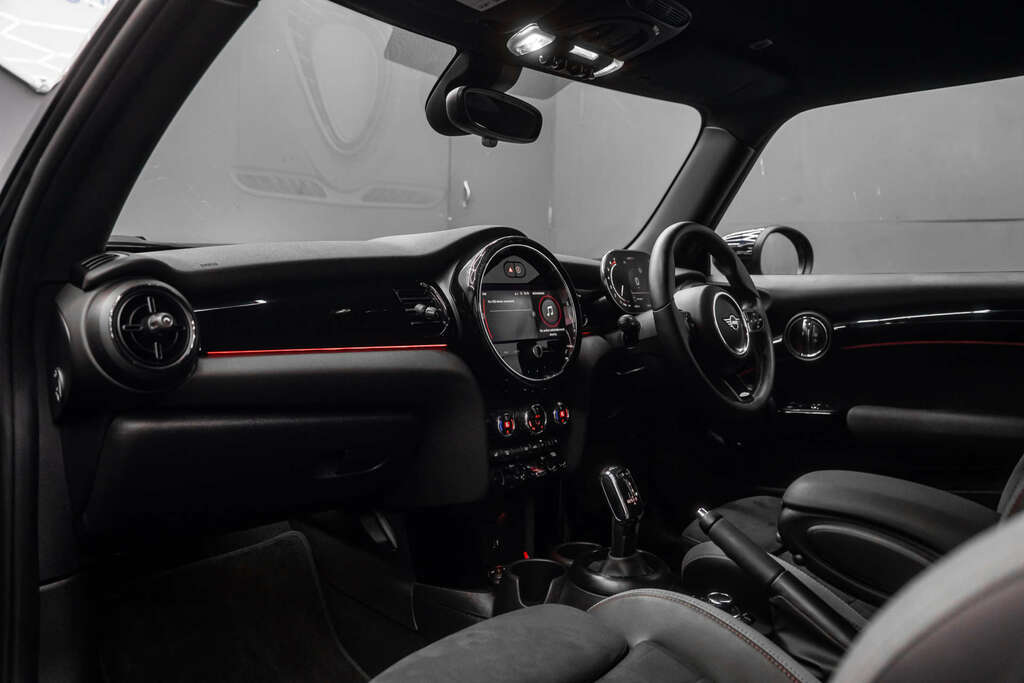 Mini Hatch John Cooper Works DE66LON #2