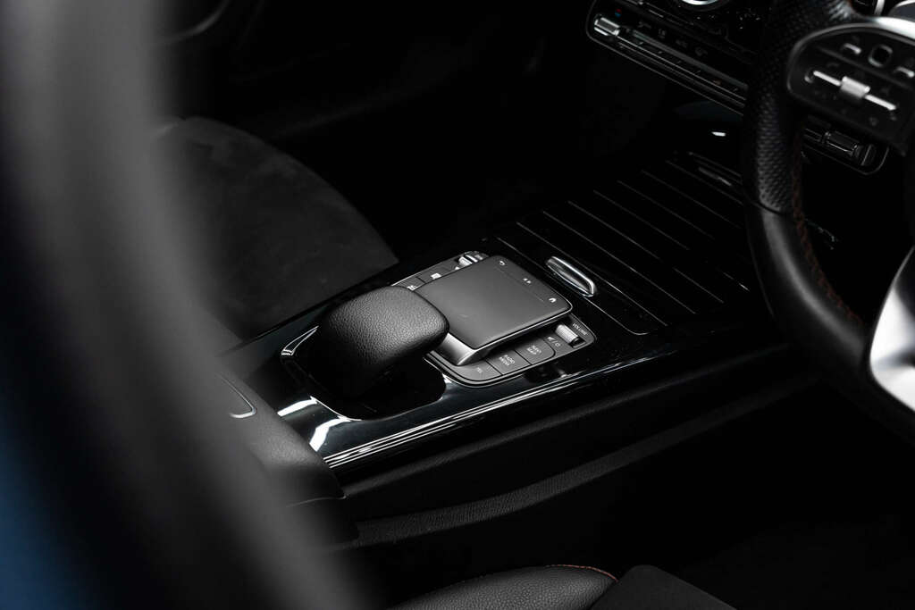 Mercedes-Benz A Class Amg Line Edition Executive WA22XVV #4